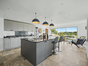 Open plan living kitchen- click for photo gallery